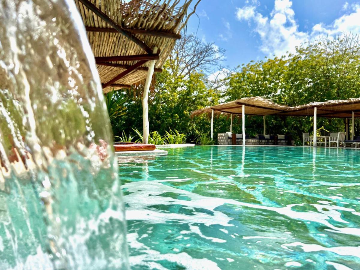 Rock And Sea Resort Watamu Kültér fotó