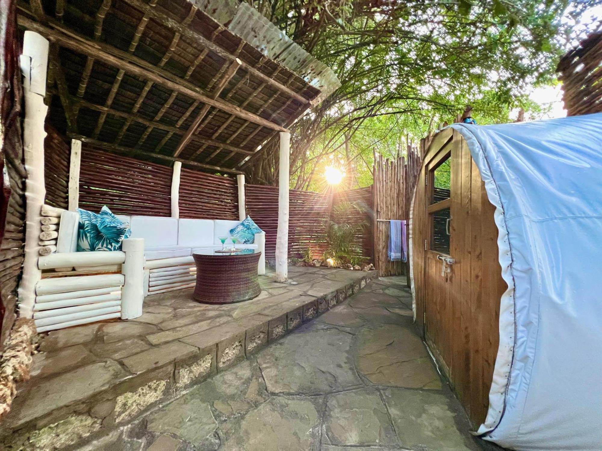 Rock And Sea Resort Watamu Kültér fotó